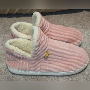 Pink Sherpa Lined Slippers Cozy Plush House Shoes Women's 9.5-10